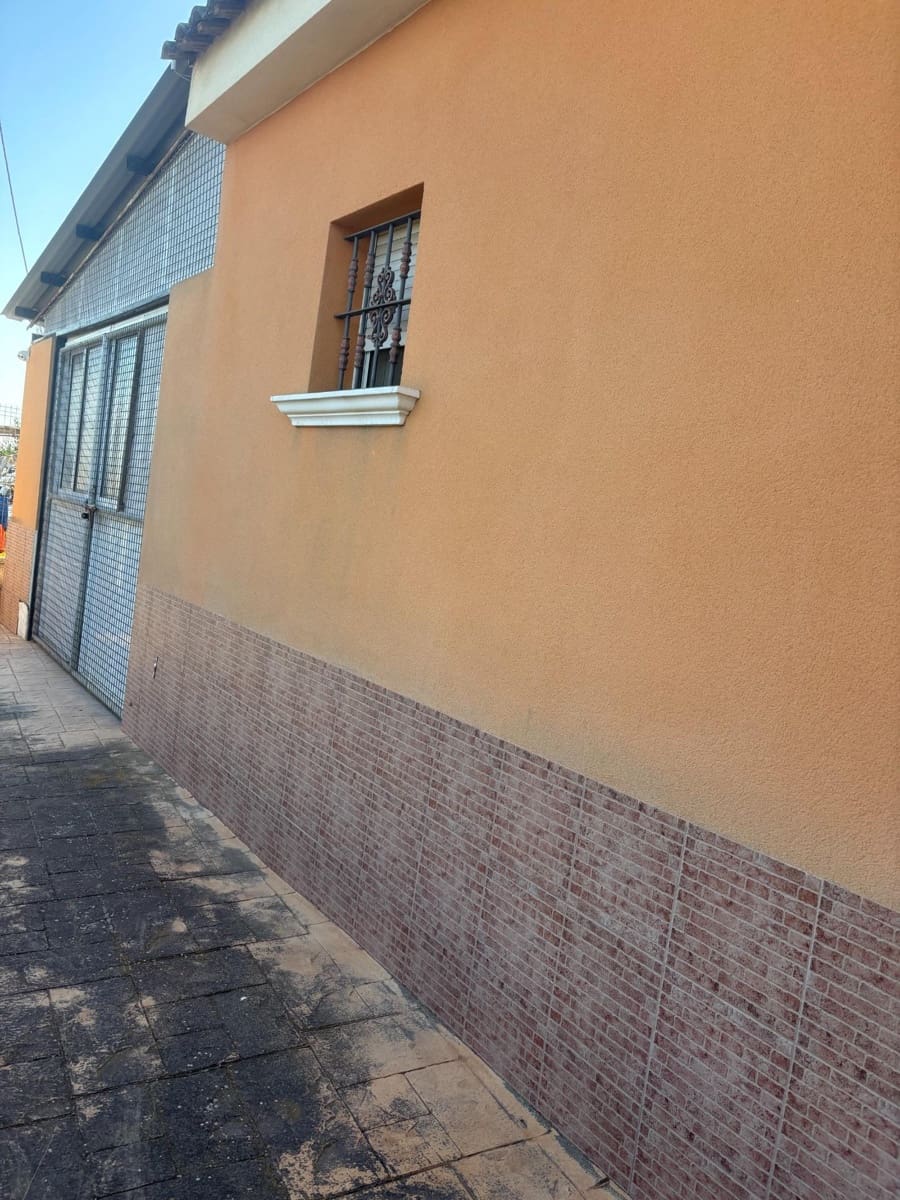 Chalet de 3 habitaciones en Alquerias en venta con piscina - 210.000 € (Ref: 9614009)