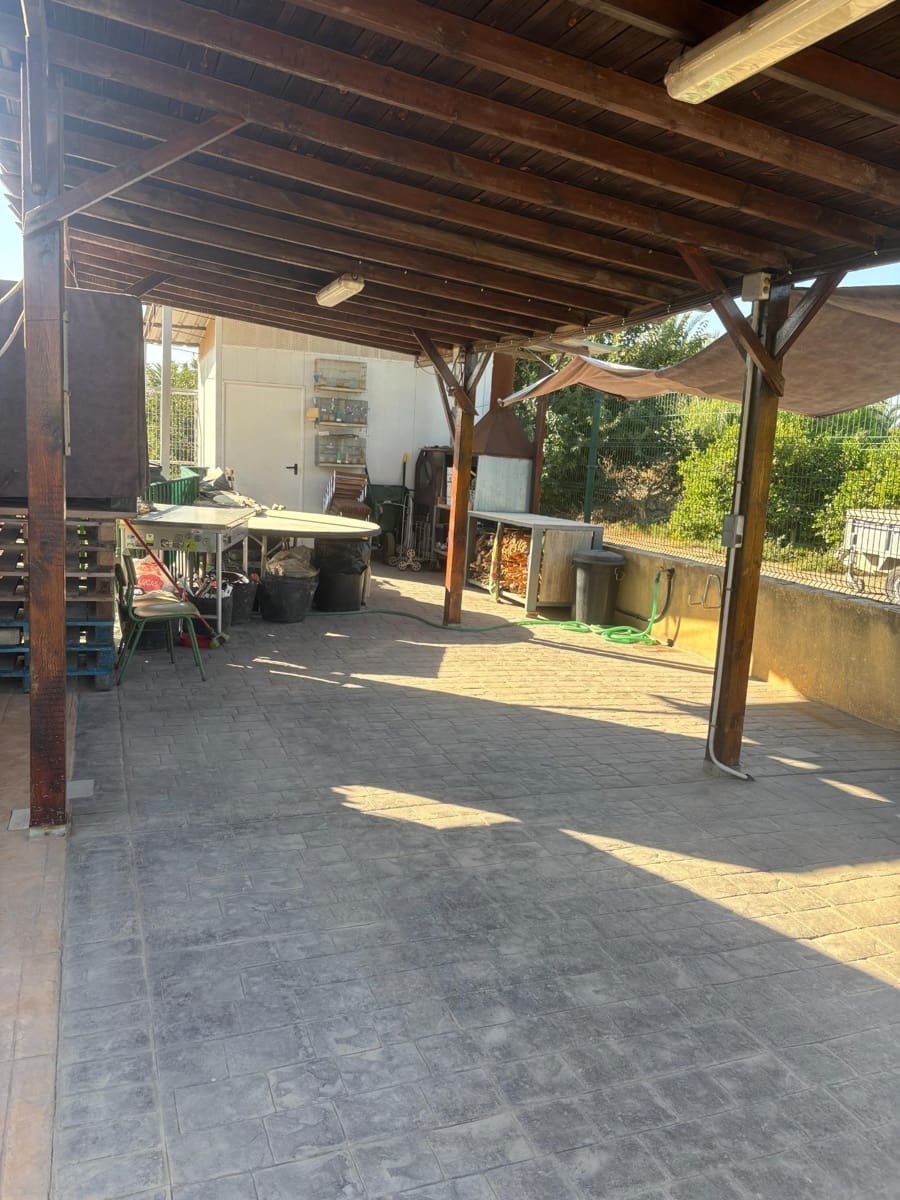 Chalet de 3 habitaciones en Alquerias en venta con piscina - 210.000 € (Ref: 9614009)