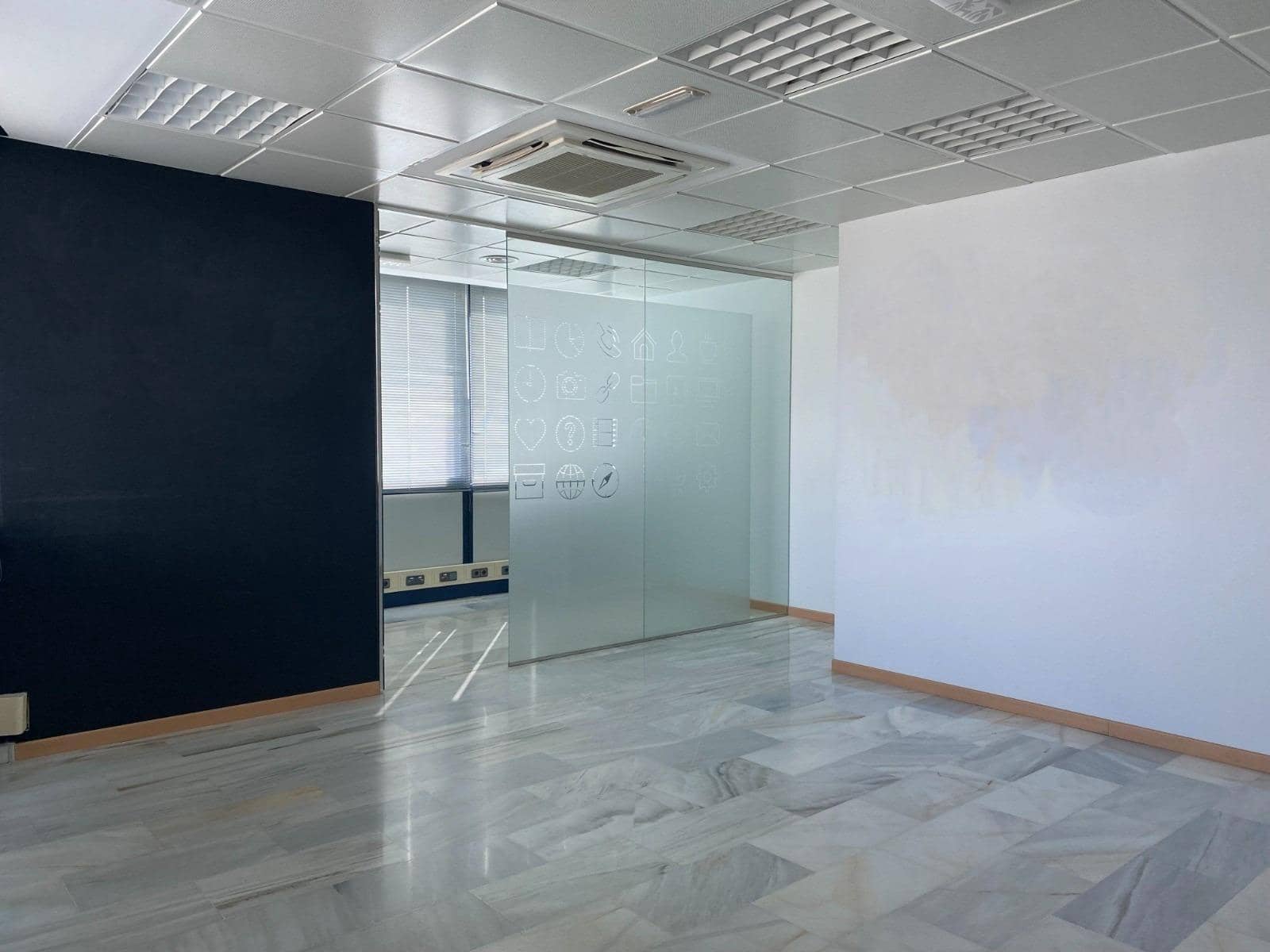 Kantoor te huur in Murcia stad - € 1.000 (Ref: 9614016)