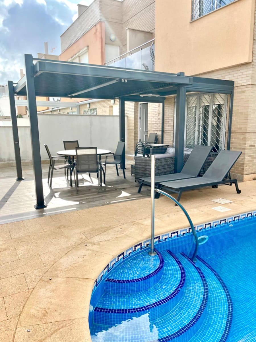 4 slaapkamer Halfvrijstaande villa te koop in Torre de la Horadada met zwembad garage - € 520.000 (Ref: 9614018)