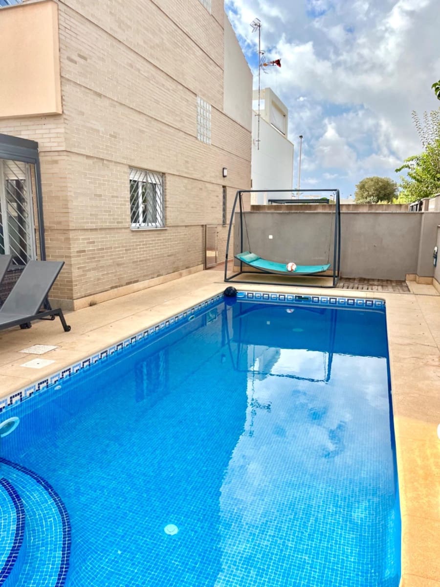 4 slaapkamer Halfvrijstaande villa te koop in Torre de la Horadada met zwembad garage - € 520.000 (Ref: 9614018)