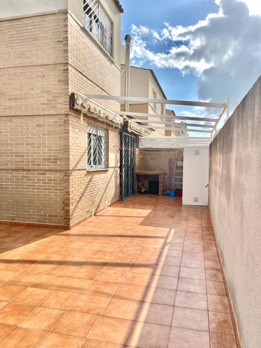 4 slaapkamer Halfvrijstaande villa te koop in Torre de la Horadada met zwembad garage - € 520.000 (Ref: 9614018)