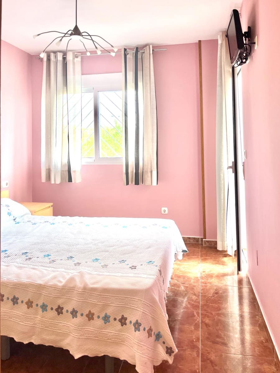 4 slaapkamer Halfvrijstaande villa te koop in Torre de la Horadada met zwembad garage - € 520.000 (Ref: 9614018)