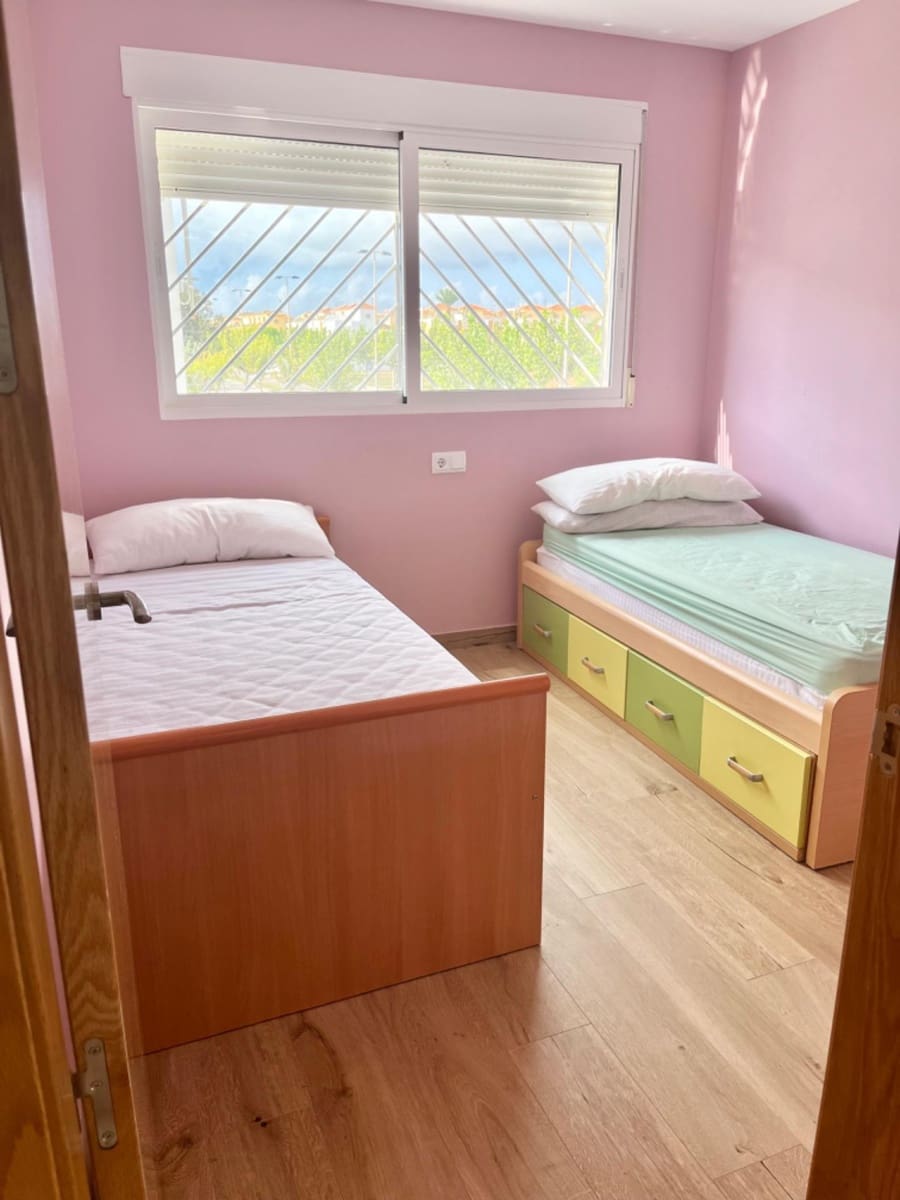 4 slaapkamer Halfvrijstaande villa te koop in Torre de la Horadada met zwembad garage - € 520.000 (Ref: 9614018)