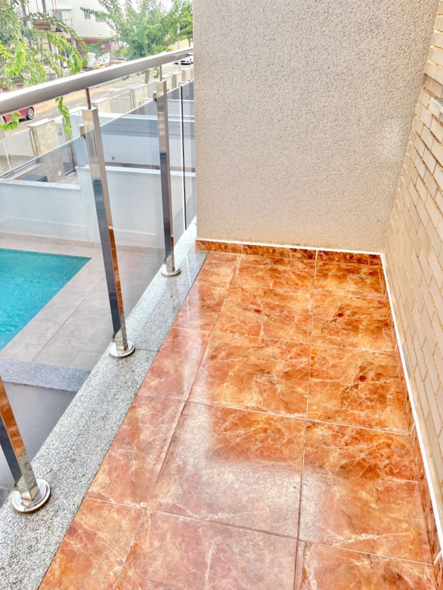 4 slaapkamer Halfvrijstaande villa te koop in Torre de la Horadada met zwembad garage - € 520.000 (Ref: 9614018)