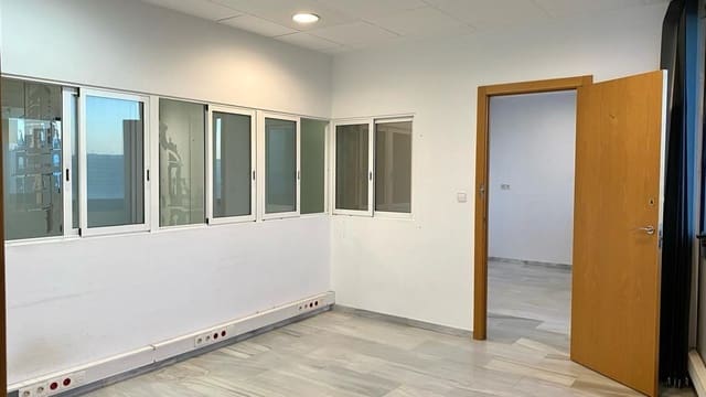 Kantoor te huur in Guadalupe, Murcia stad met garage - € 1.800 (Ref: 9614021)