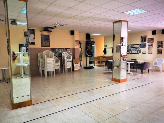 Commercieel te koop in Beniaján, Murcia stad - € 89.900 (Ref: 9614025)