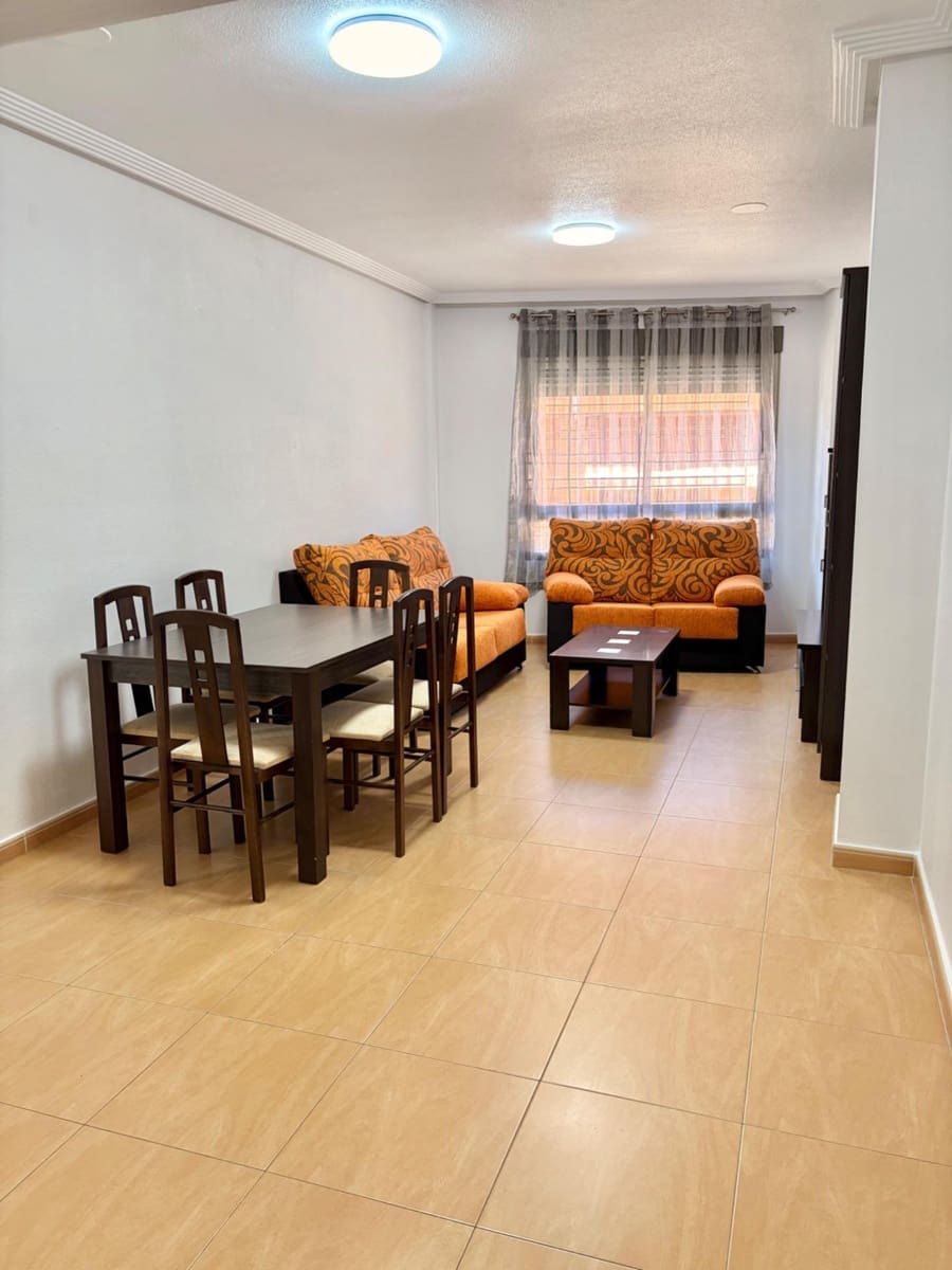 3 bedroom Flat for rent in Casillas with garage - € 650 (Ref: 9627518)