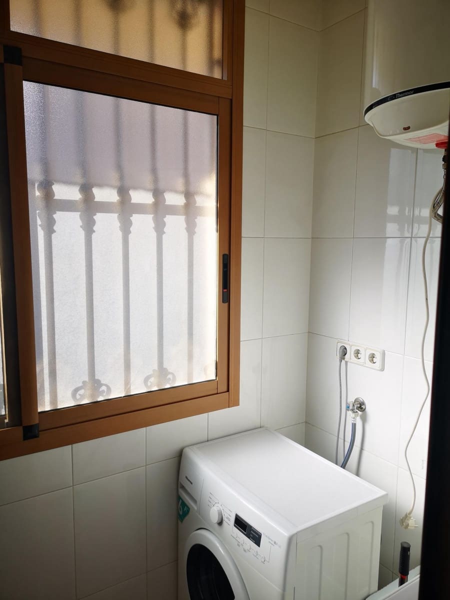 3 Zimmer Wohnung zu vermieten in Casillas - 650 € (Ref: 9645043)