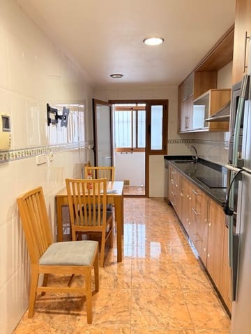 3 quarto Apartamento para arrendar em Casillas, Múrcia cidade - 650 € (Ref: 9645043)