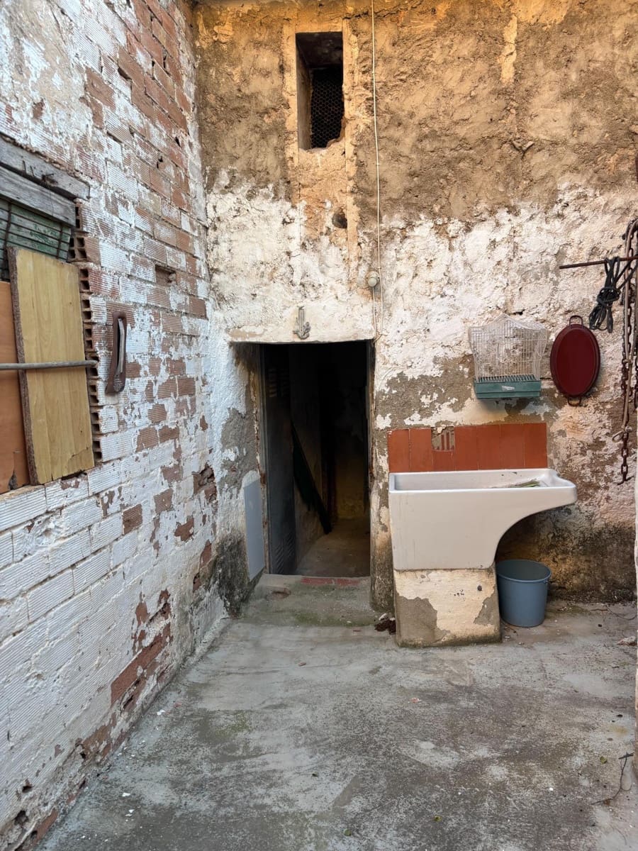 Semi-detached Villa for sale in Monteagudo - € 70,000 (Ref: 9652019)