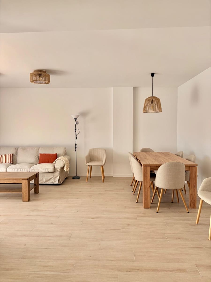 3 bedroom Flat for rent in Murcia city with pool garage - € 1,600 (Ref: 9695364)