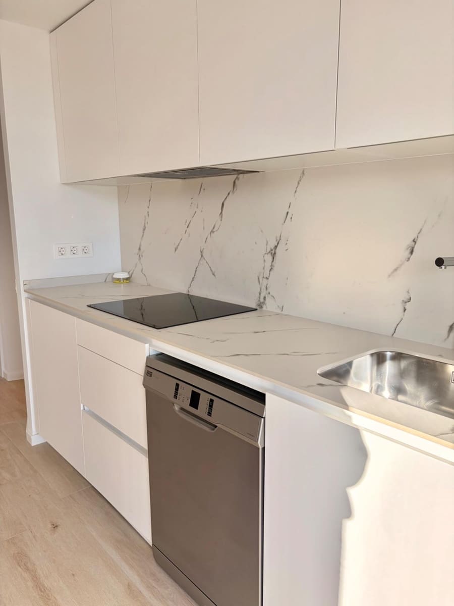 3 bedroom Flat for rent in Murcia city with pool garage - € 1,600 (Ref: 9695364)