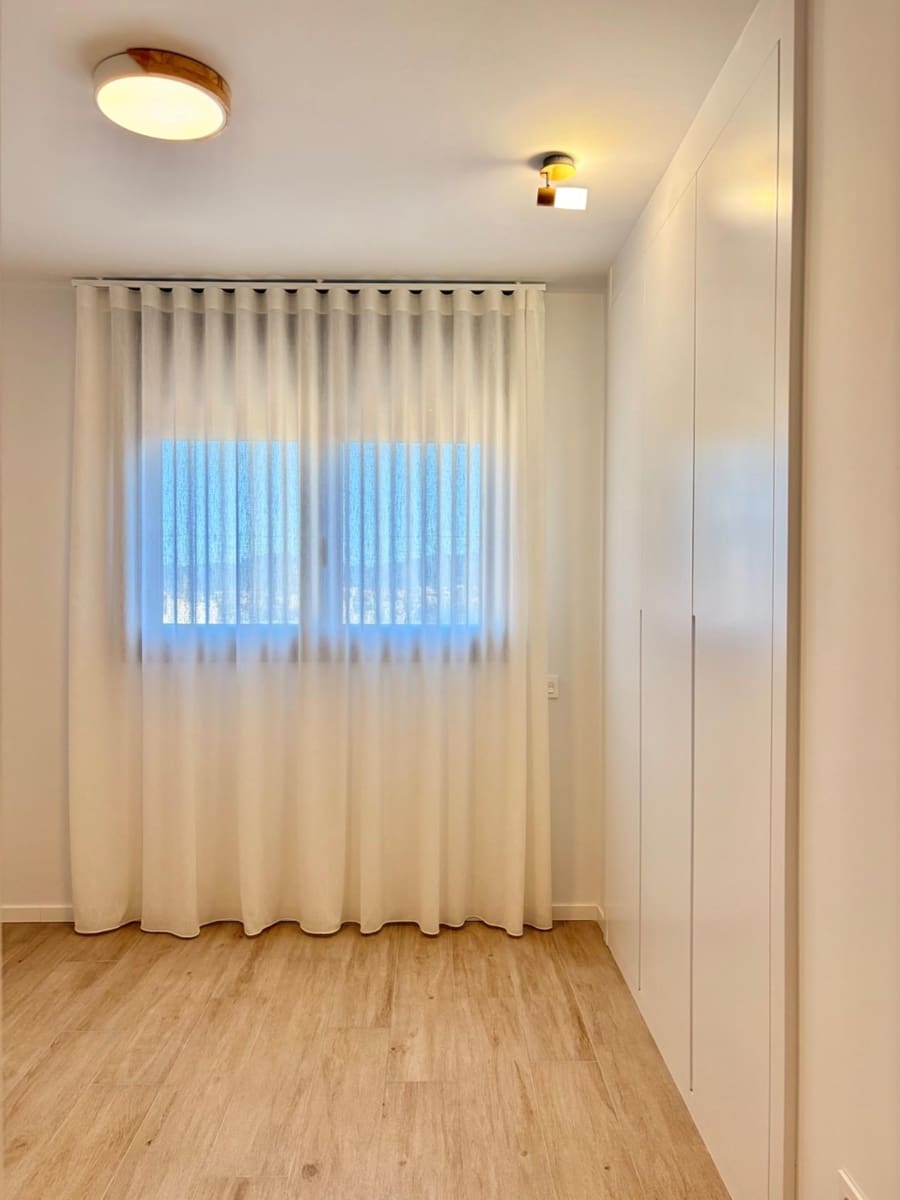 3 bedroom Flat for rent in Murcia city with pool garage - € 1,600 (Ref: 9695364)