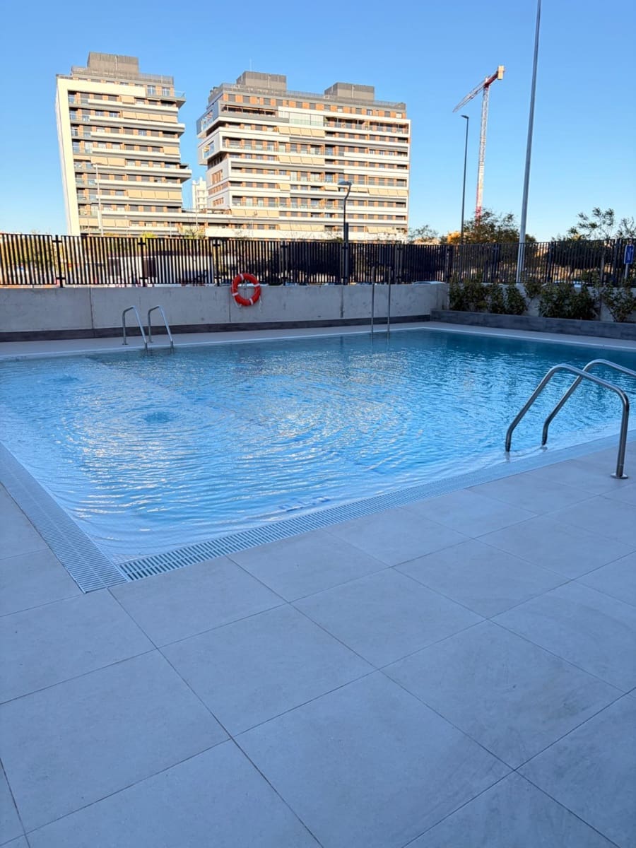 3 bedroom Flat for rent in Murcia city with pool garage - € 1,600 (Ref: 9695364)