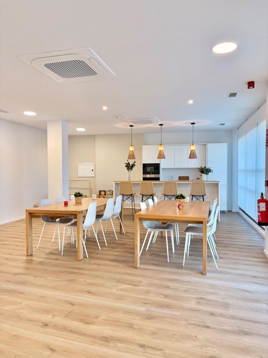 3 bedroom Flat for rent in Murcia city with pool garage - € 1,600 (Ref: 9695364)