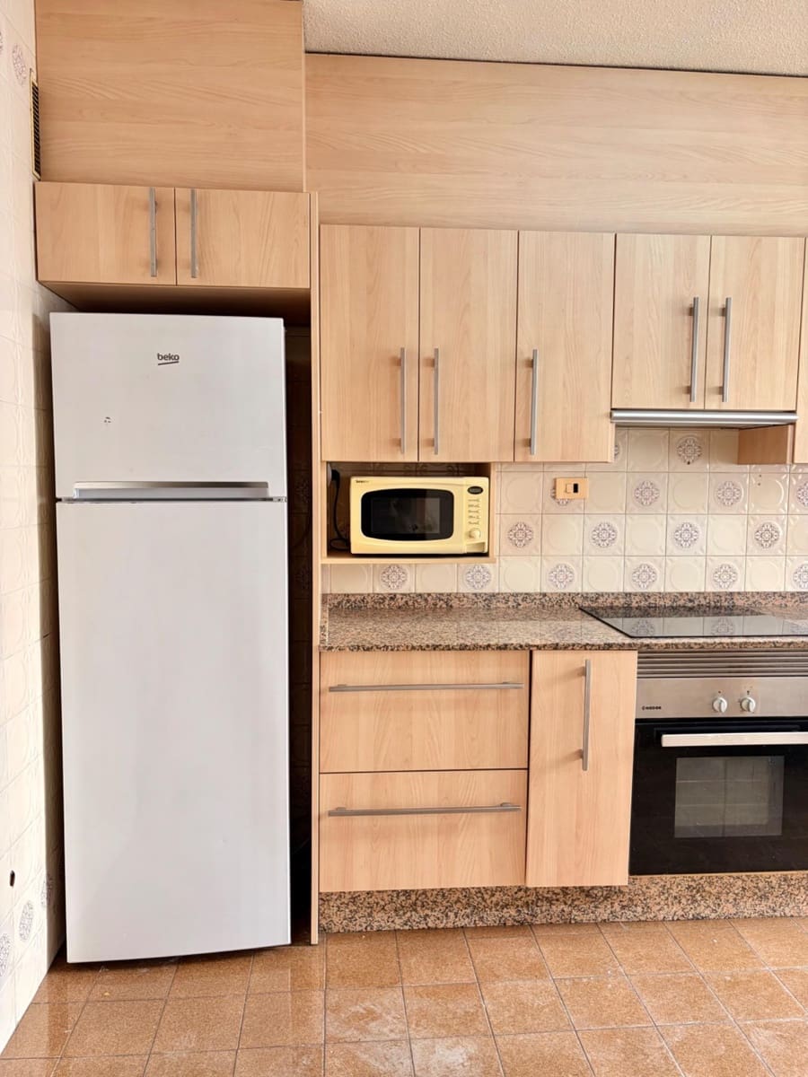 3 bedroom Flat for sale in Beniajan with garage - € 130,000 (Ref: 9714951)