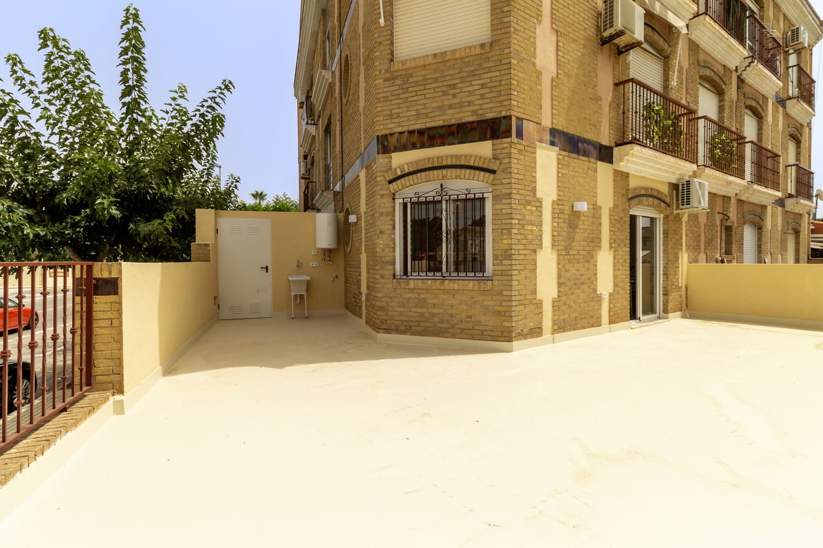 1 bedroom Apartment for sale in Pilar de la Horadada - € 165,000 (Ref: 10007496)