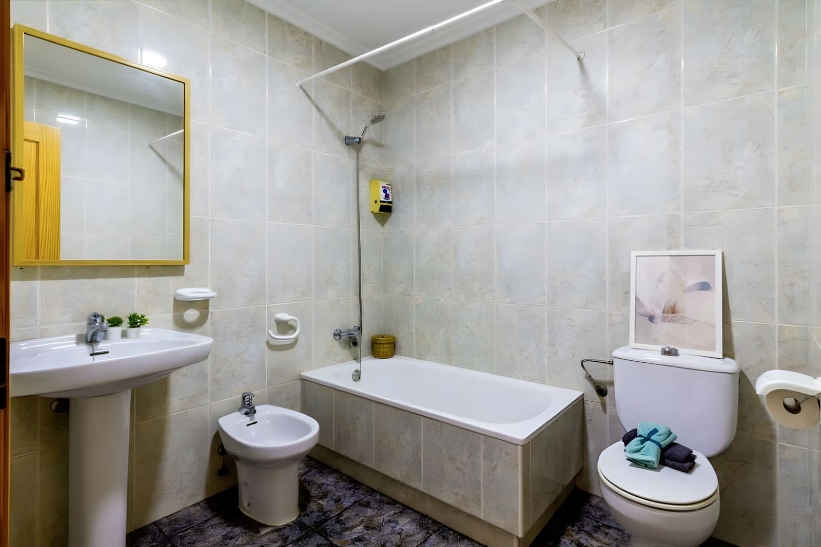 3 bedroom Apartment for sale in Los Alcazares with garage - € 140,000 (Ref: 10167065)