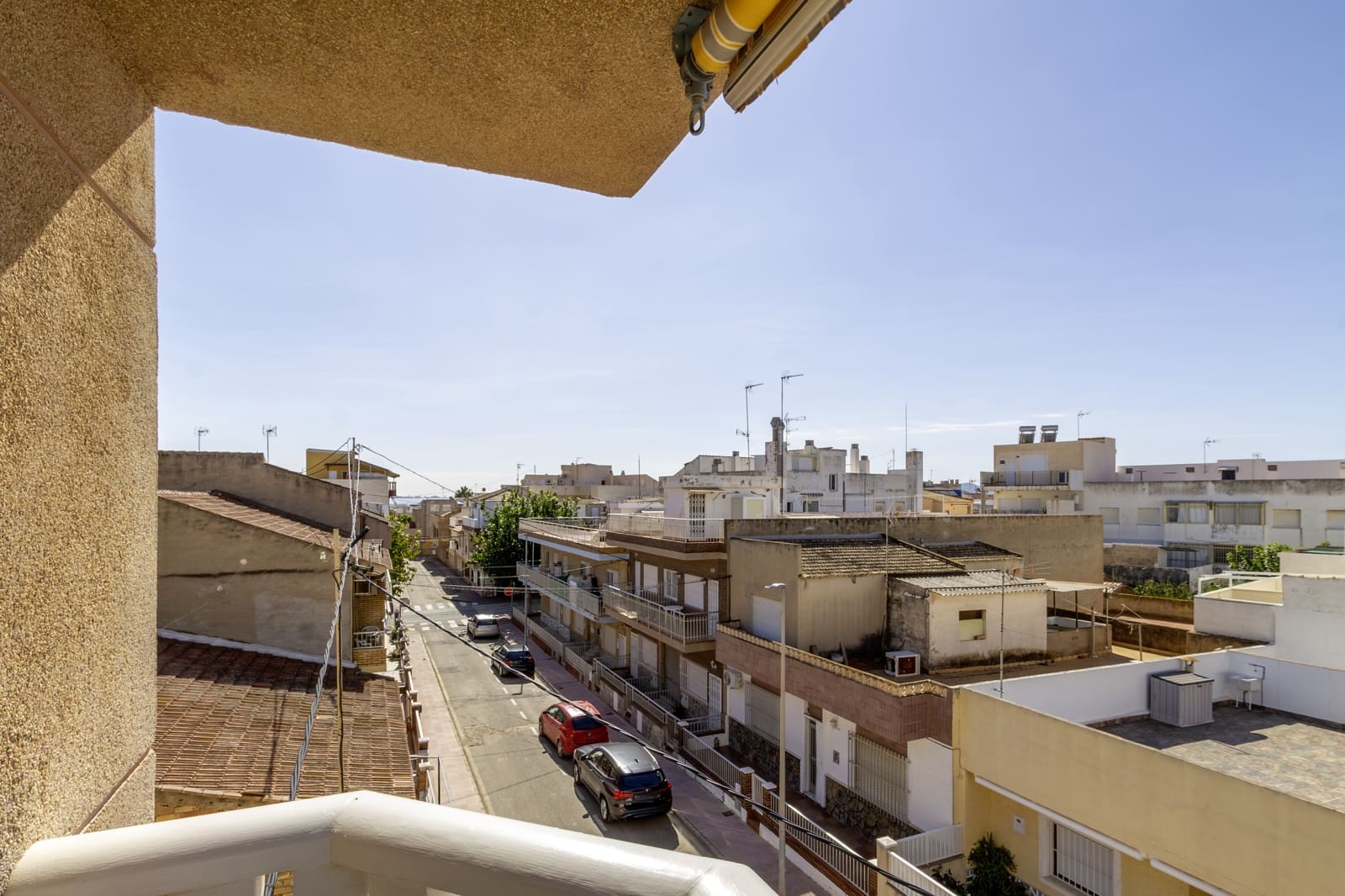 3 bedroom Apartment for sale in Los Alcazares with garage - € 140,000 (Ref: 10167065)