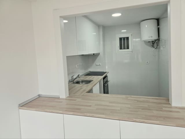 2 soveværelse Lejlighed til salg i Dehesa de Campoamor, Orihuela med swimmingpool - € 190.000 (Ref: 10167080)