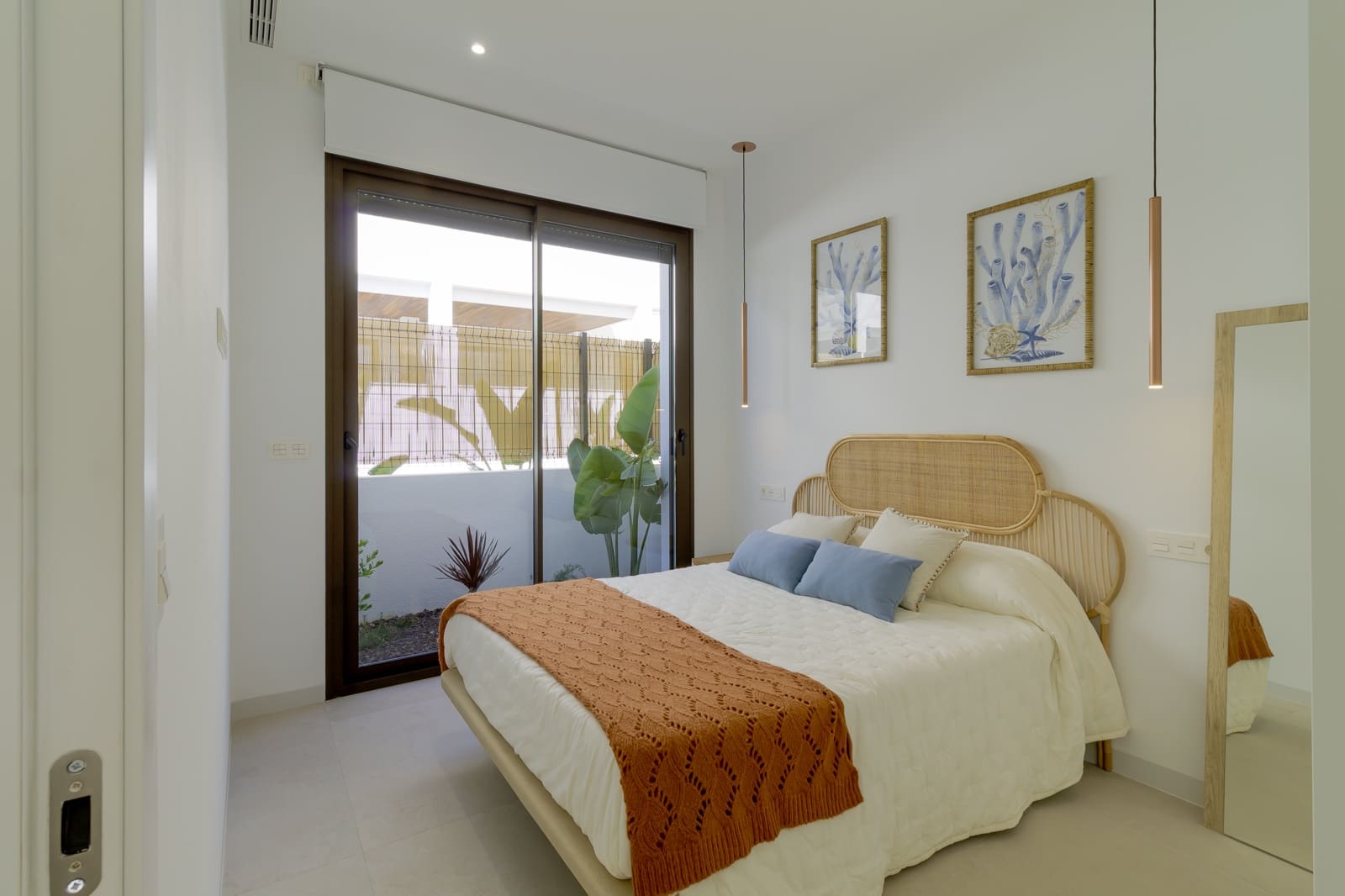 3 slaapkamer Villa te koop in Los Alcazares met zwembad garage - € 579.900 (Ref: 8921868)