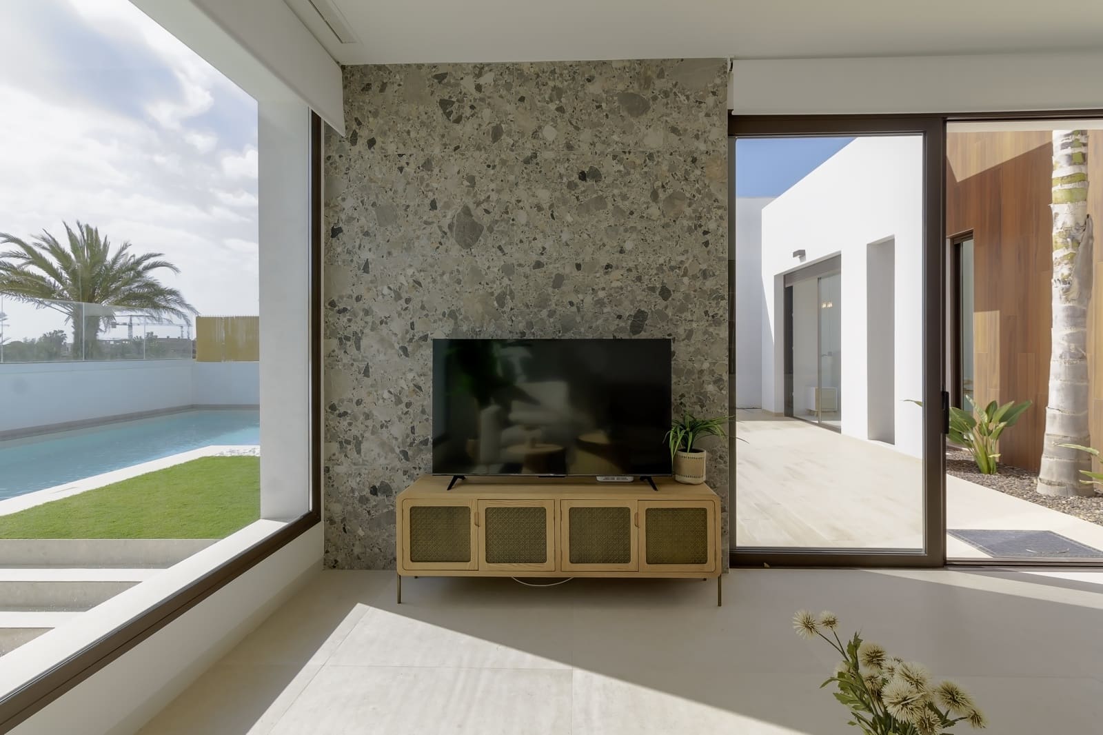 3 slaapkamer Villa te koop in Los Alcazares met zwembad garage - € 579.900 (Ref: 8921868)