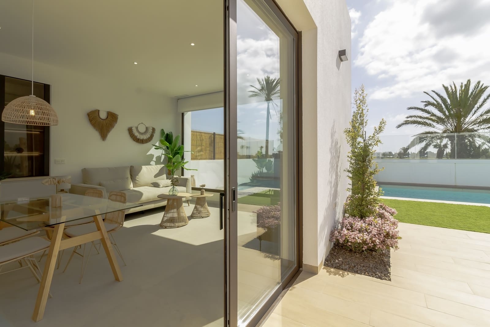 3 slaapkamer Villa te koop in Los Alcazares met zwembad garage - € 579.900 (Ref: 8921868)