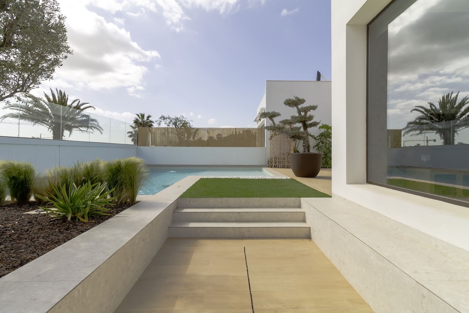 3 slaapkamer Villa te koop in Los Alcazares met zwembad garage - € 579.900 (Ref: 8921868)