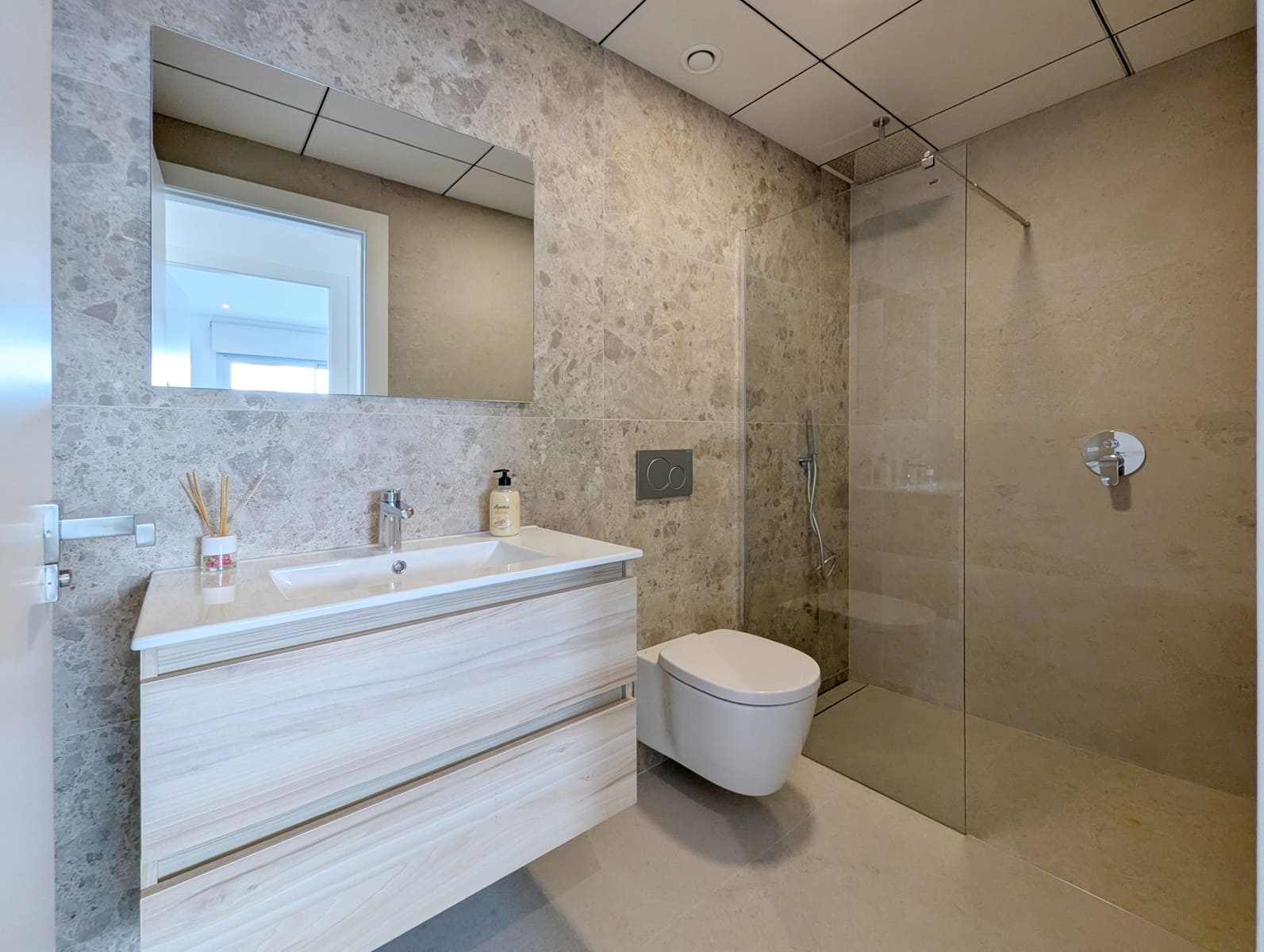 3 slaapkamer Villa te koop in Los Alcazares met zwembad garage - € 459.900 (Ref: 8921949)