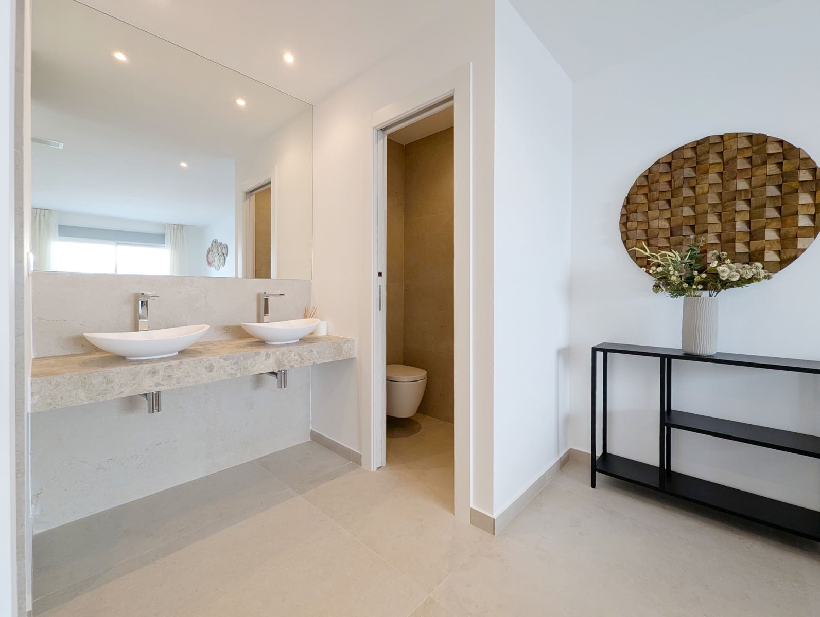 3 slaapkamer Villa te koop in Los Alcazares met zwembad garage - € 459.900 (Ref: 8921949)