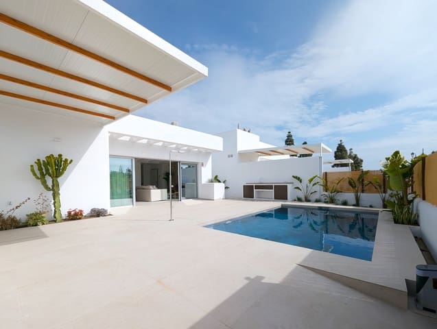 3 soveværelse Villa til salg i Las Lomas de Rame - Bahía Bella, Los Alcázares med swimmingpool garage - € 459.900 (Ref: 8921949)