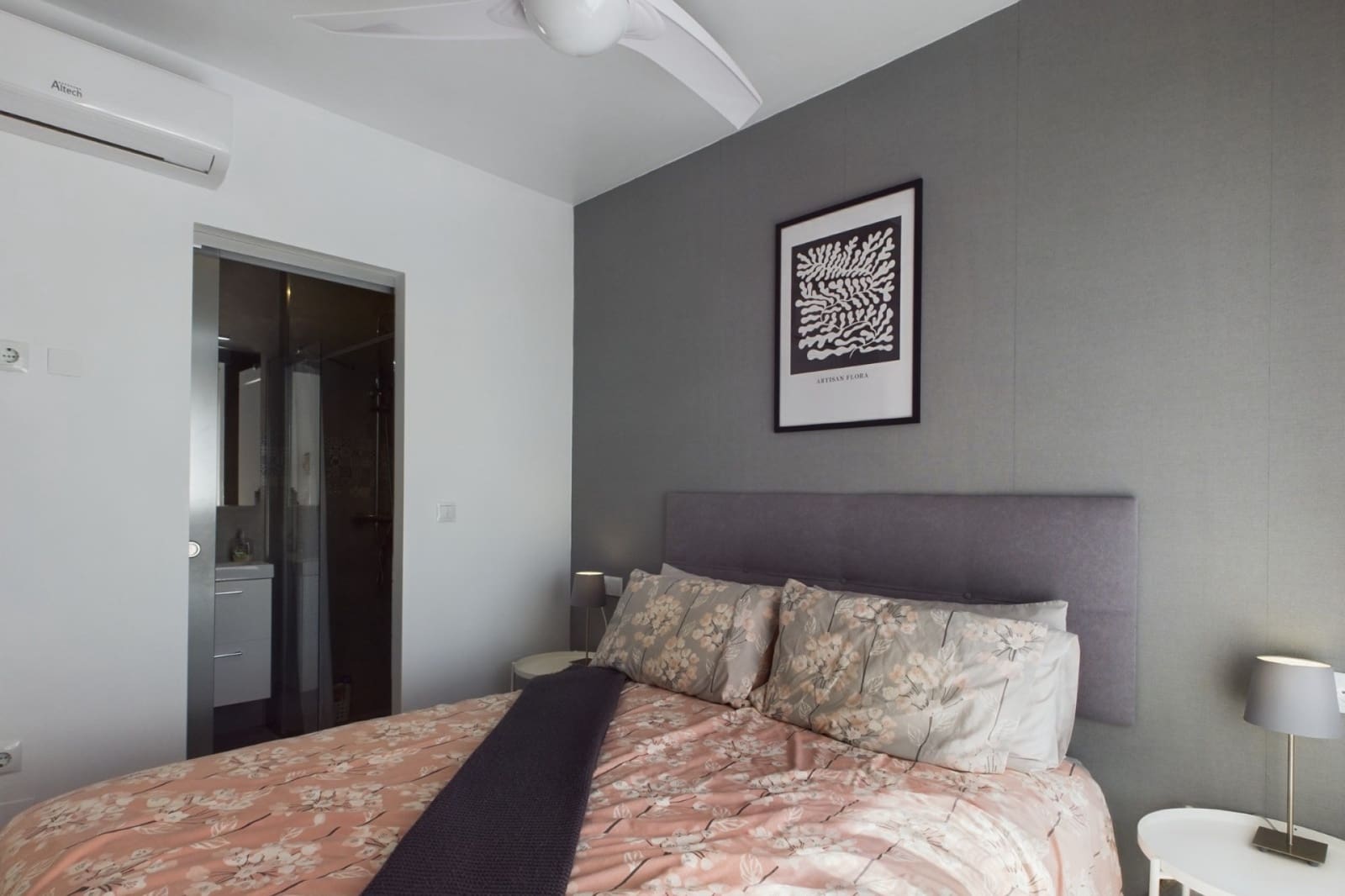 3 bedroom Villa for sale in Los Alcazares with pool garage - € 380,000 (Ref: 8924792)