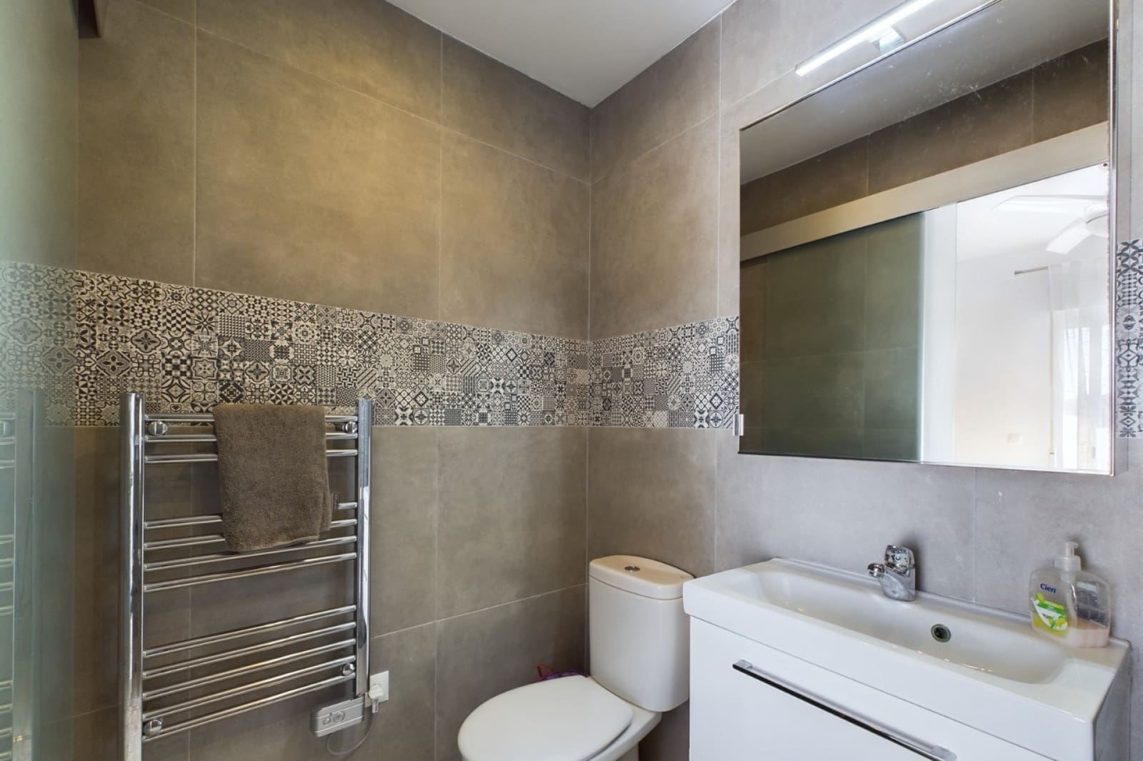 3 bedroom Villa for sale in Los Alcazares with pool garage - € 380,000 (Ref: 8924792)