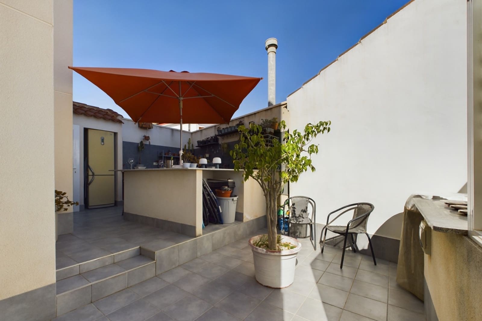 3 bedroom Villa for sale in Los Alcazares with pool garage - € 380,000 (Ref: 8924792)