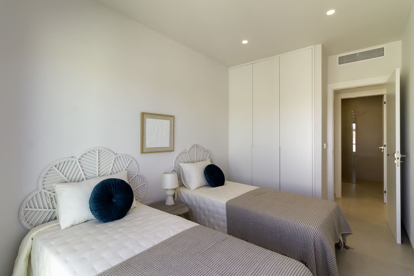 3 sypialnia Willa na sprzedaż w Los Alcazares z basenem garażem - 479 900 € (Ref: 8924914)