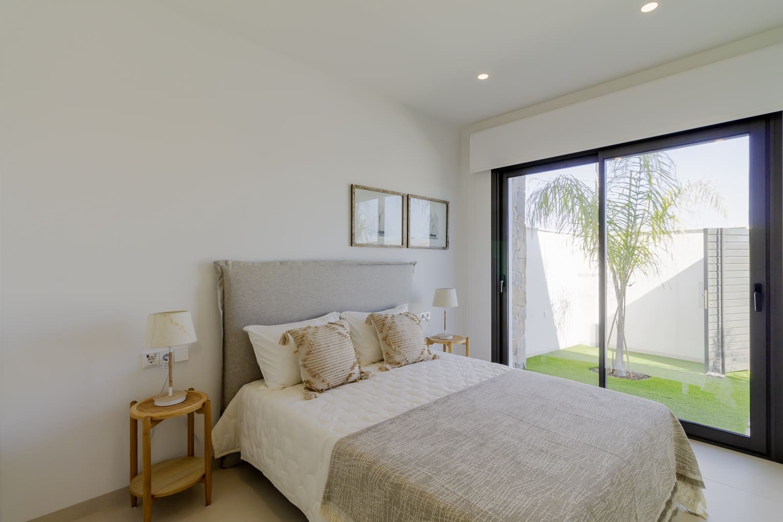 3 sypialnia Willa na sprzedaż w Los Alcazares z basenem garażem - 479 900 € (Ref: 8924914)