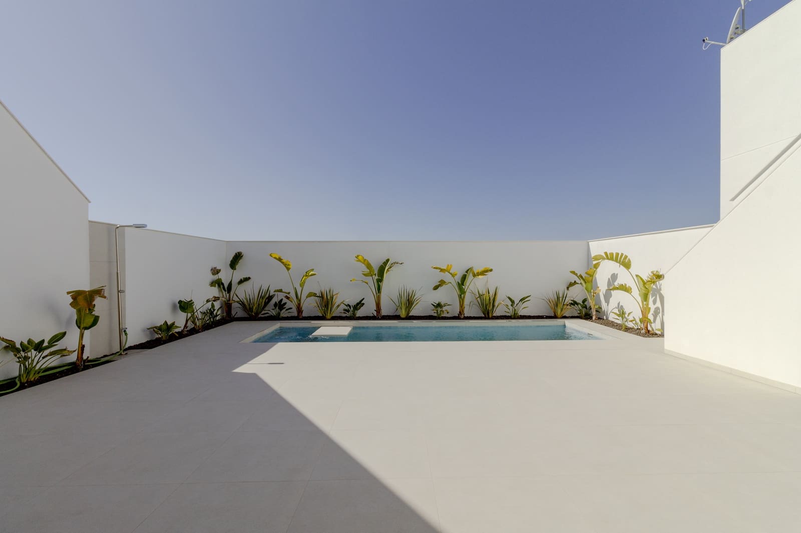 3 sypialnia Willa na sprzedaż w Los Alcazares z basenem garażem - 479 900 € (Ref: 8924914)