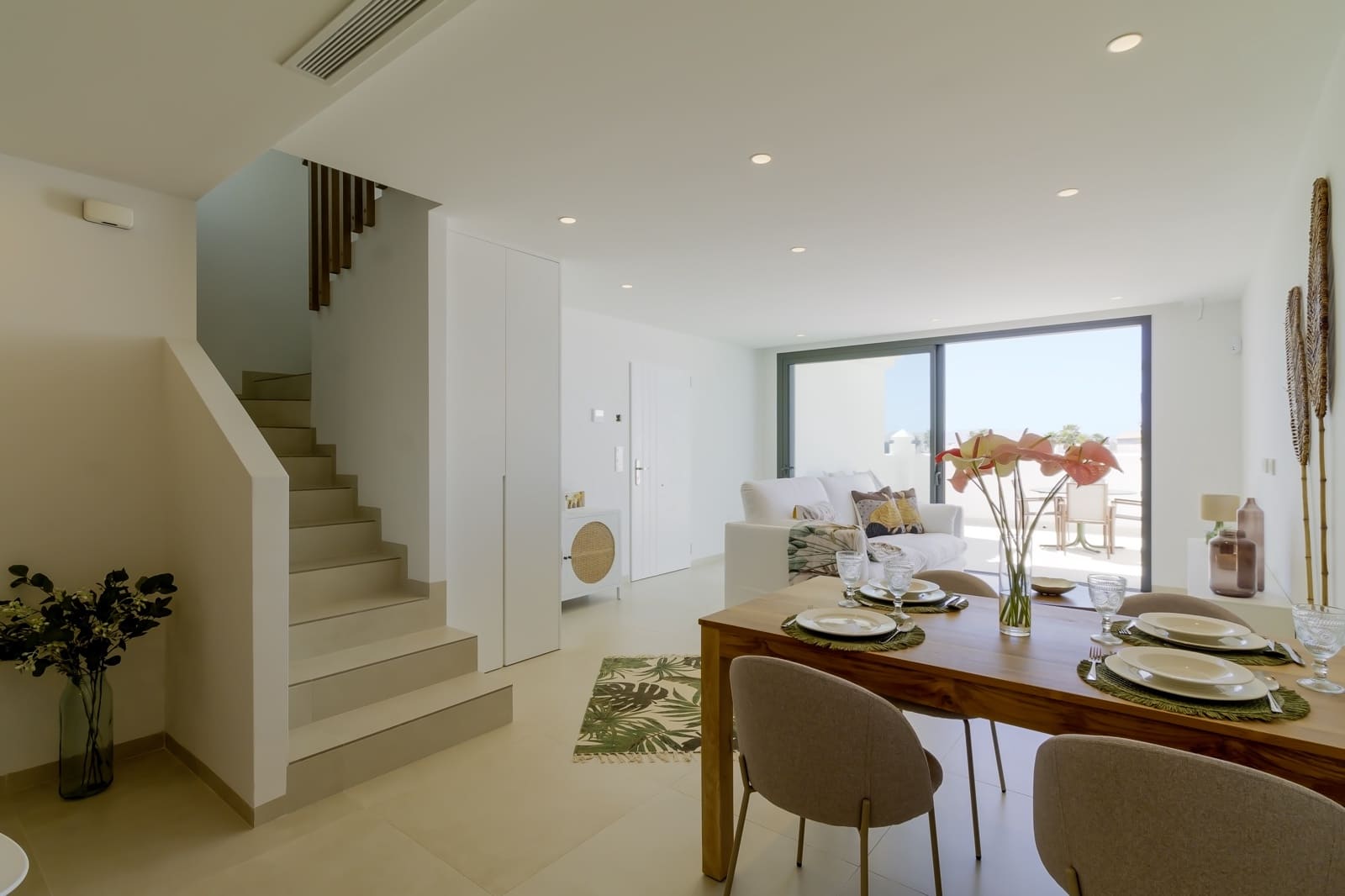 3 Zimmer Apartment zu verkaufen in Los Alcazares mit Pool Garage - 354.900 € (Ref: 8933336)