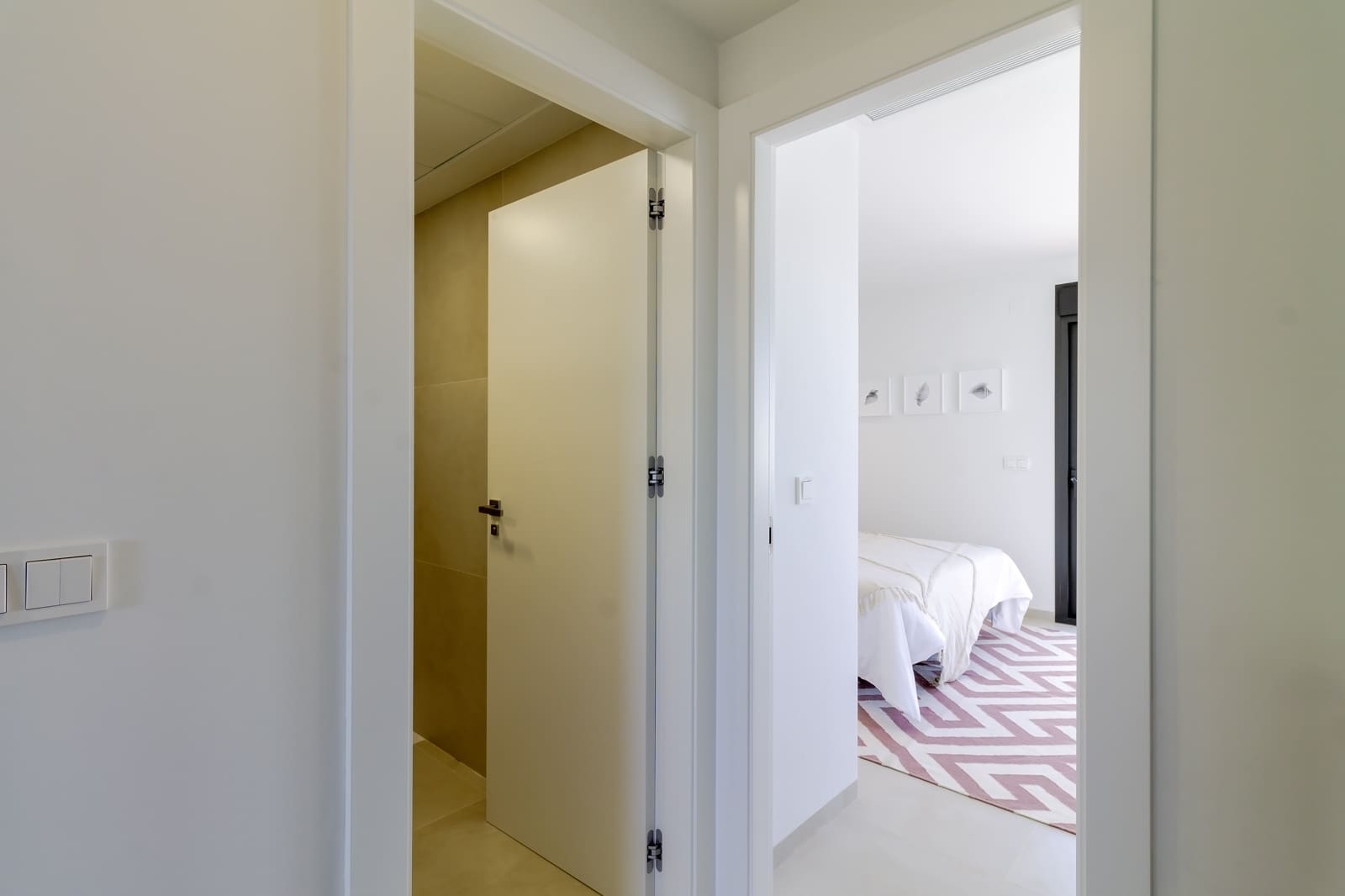 3 Zimmer Apartment zu verkaufen in Los Alcazares mit Pool Garage - 354.900 € (Ref: 8933336)