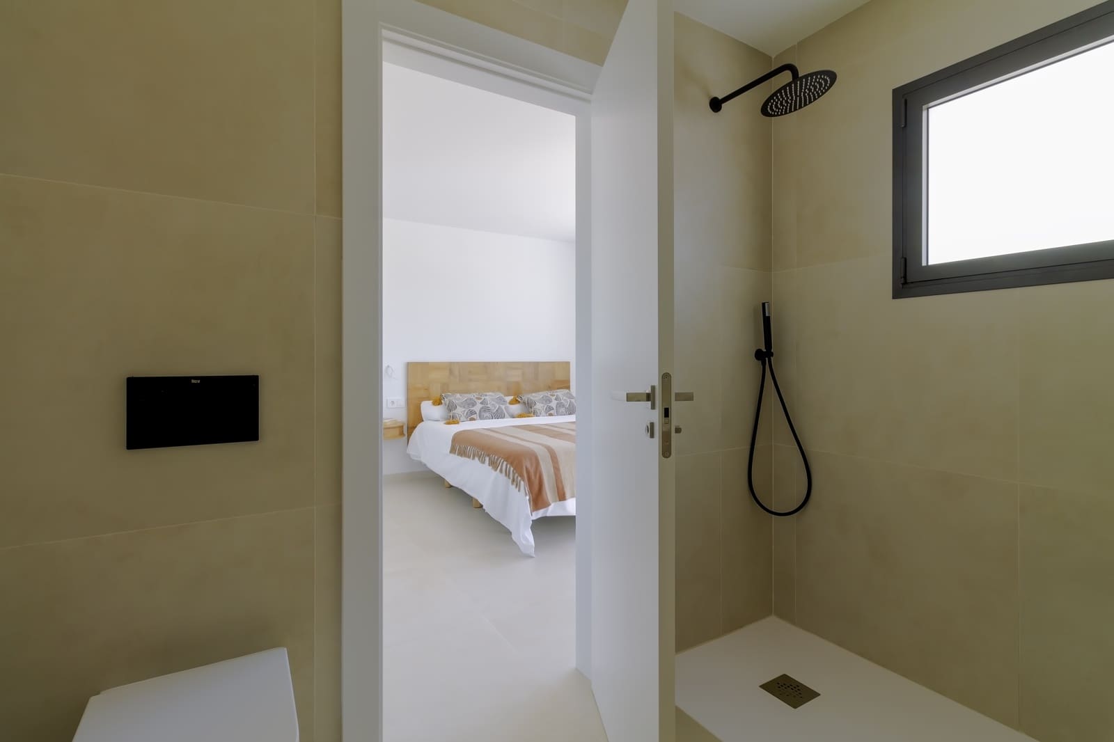 3 Zimmer Apartment zu verkaufen in Los Alcazares mit Pool Garage - 354.900 € (Ref: 8933336)