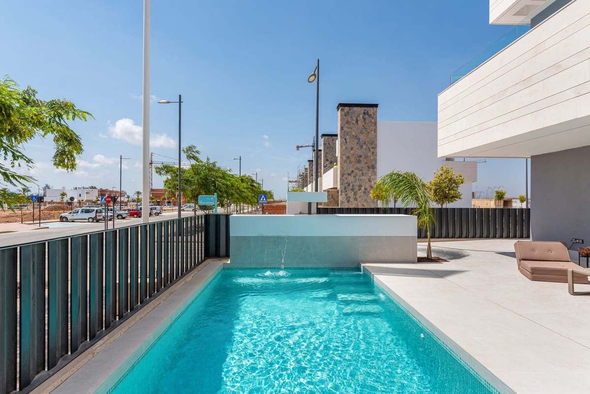 3 bedroom Villa for sale in Torre-Pacheco with pool garage - € 530,000 (Ref: 8981263)