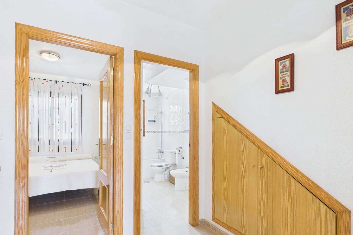 4 soverom Hus til salgs i Los Alcazares - € 194 998 (Ref: 8986375)