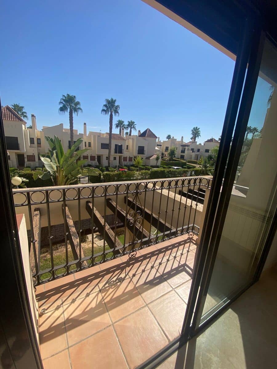 2 soveværelse Byhus til salg i Roda med swimmingpool garage - € 205.000 (Ref: 9289450)