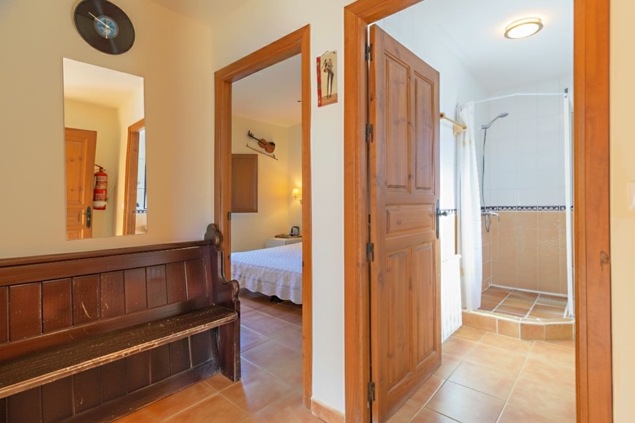 8 bedroom Hotel for sale in Alhama de Murcia with pool garage - € 635,000 (Ref: 9425855)