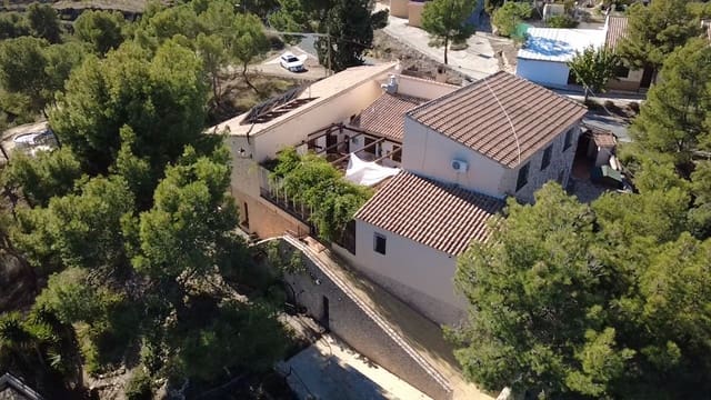 8 soverom Hotell til salgs i Alhama de Murcia med svømmebasseng garasje - € 635 000 (Ref: 9425855)
