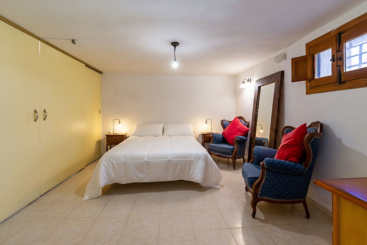 8 bedroom Hotel for sale in Alhama de Murcia with pool garage - € 635,000 (Ref: 9425855)