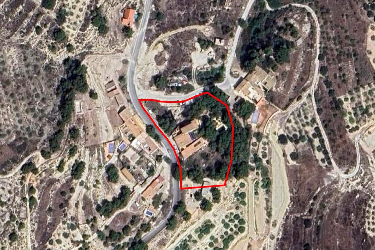 8 bedroom Hotel for sale in Alhama de Murcia with pool garage - € 635,000 (Ref: 9425855)