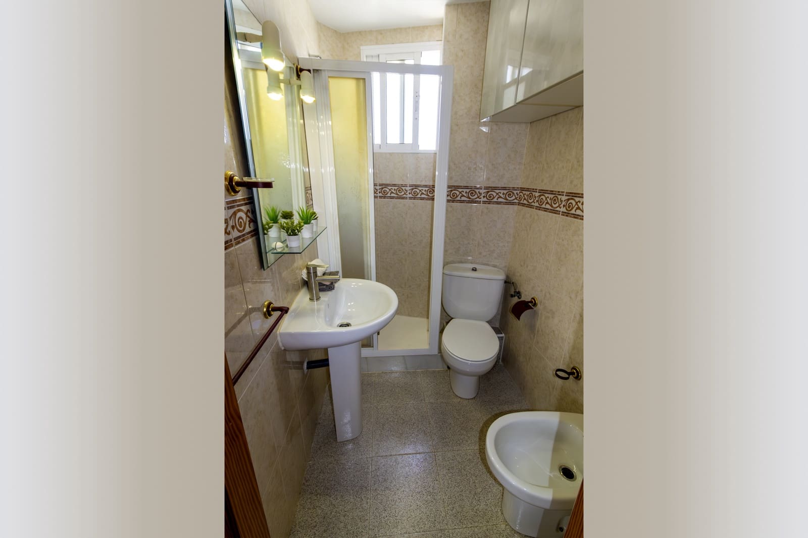 1 Zimmer Gewerbe zu verkaufen in Pilar de la Horadada - 110.000 € (Ref: 9758097)