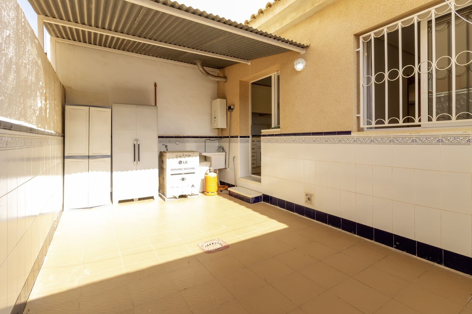 3 makuuhuone Omakotitalo vuokrattavana paikassa Los Alcazares - 950 € (Ref: 9795584)